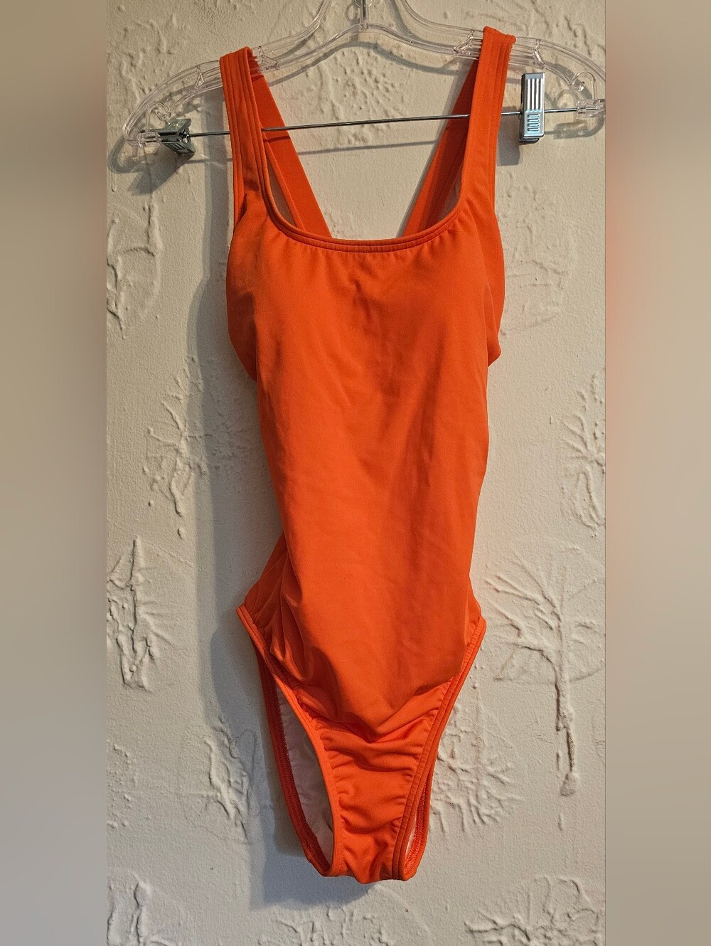 Lands' End Scoop Neck Criss Cross Back High Leg Women's Swimsuit New Size 4